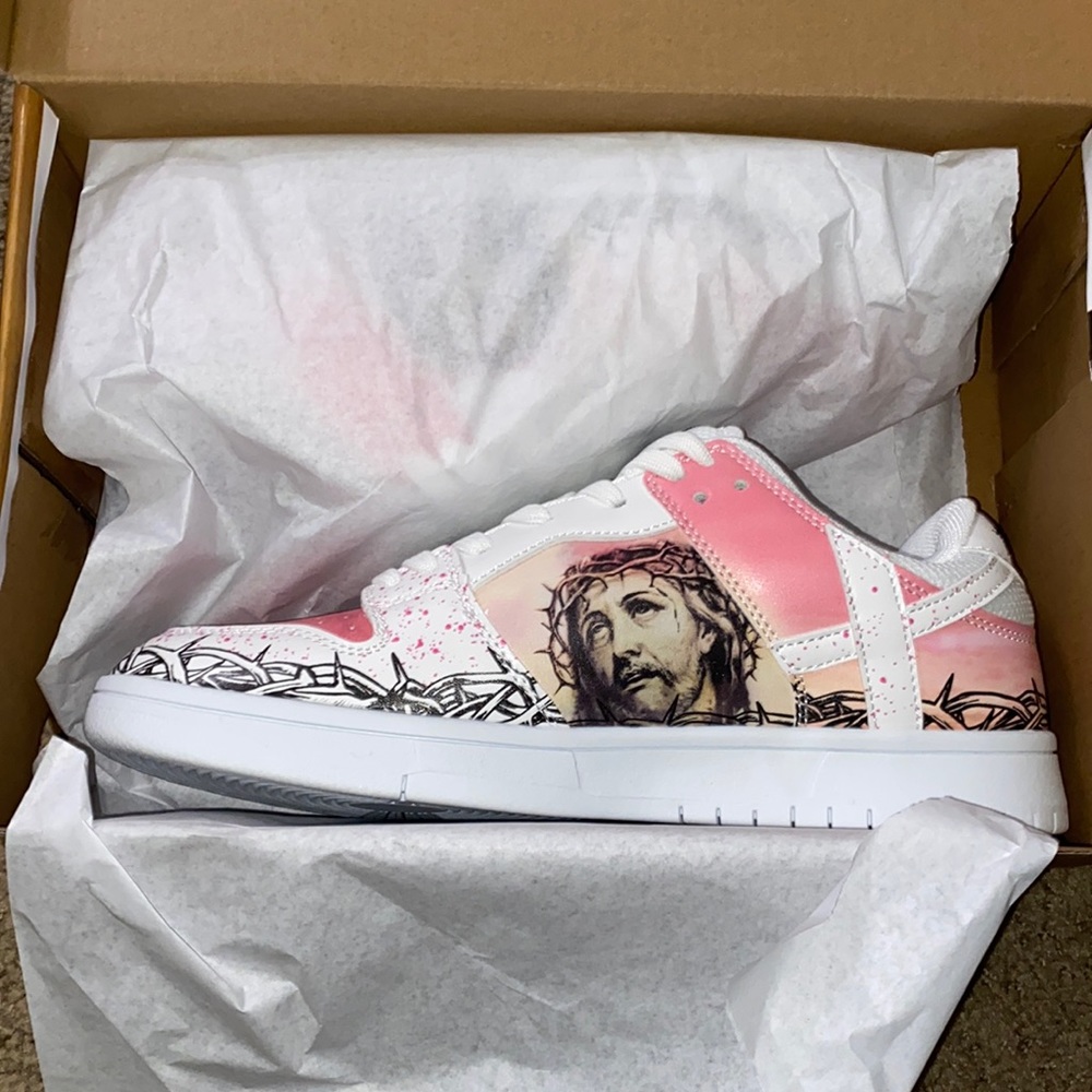 Kito Men Shoes - Passion of Christ Collection